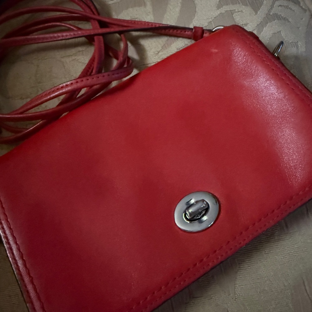 Coach legacy 19914 Leather Crossbody Bag Watermelon Boho Y2K preowned - Picture 6 of 16